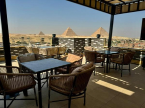 Pyramids heart view hotel